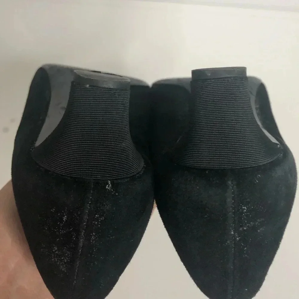 CHANEL Suede Heels - Picture 7 of 11